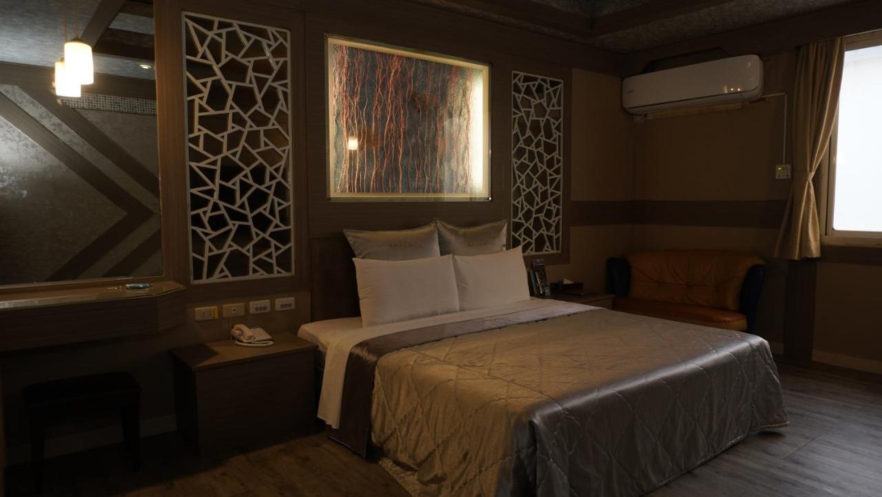 Wind Coast Motel Hsinchu Extérieur photo