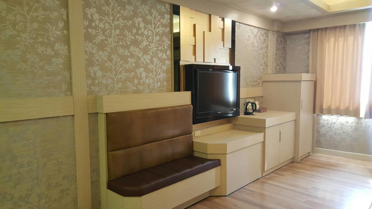 Wind Coast Motel Hsinchu Extérieur photo